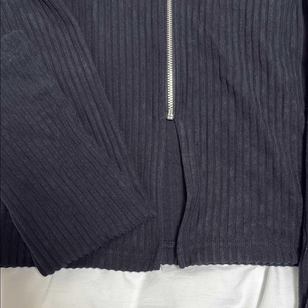 Nike Black Ribbed Zip-Up Jacket - Picture 3 of 5